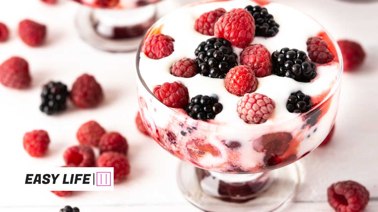 Greek yogurt with berries.